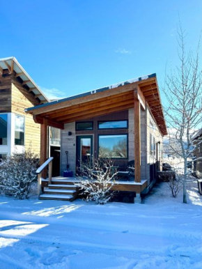 Cozy 2 Bedroom by Teton Pass